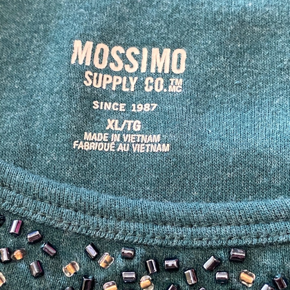 Mossimo Tops - Picture 2 of 4